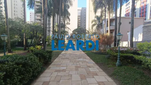 Apartamento com 3 Quartos para alugar, 150m² no Jardim Paulista, São Paulo