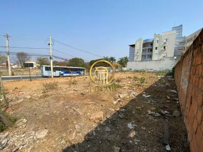 Lote/Terreno à venda, 910m² no Canelas, Montes Claros