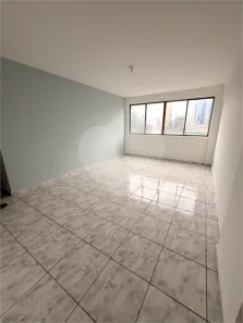 Apartamento com 3 Quartos para alugar, 128m² no Água Branca, São Paulo
