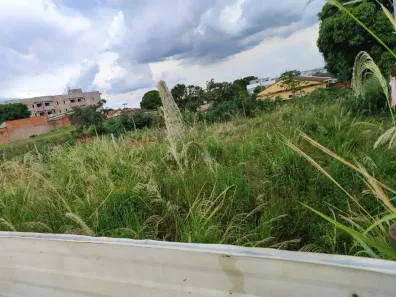 Lote/Terreno à venda, 500m² no Tibery, Uberlândia