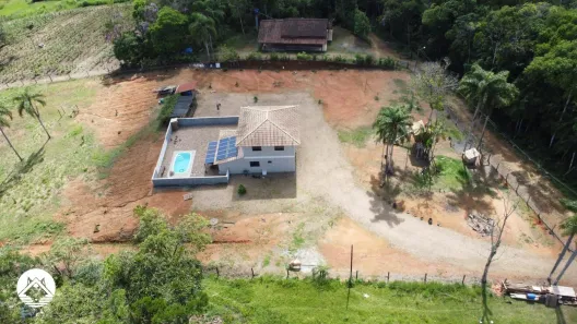 Fazenda/Sítio com 4 Quartos à venda, 160m² no Porto do Itaperiú, São João do Itaperiú