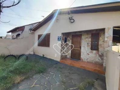 Casa com 2 Quartos para alugar, 110m² no Vila Jardim América, Cachoeirinha