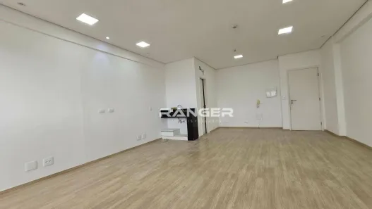 Sala Comercial para alugar, 42m² no Vila Mathias, Santos