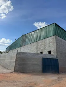 Galpão/Depósito/Armazém para alugar, 700m² no George Oetterer, Iperó