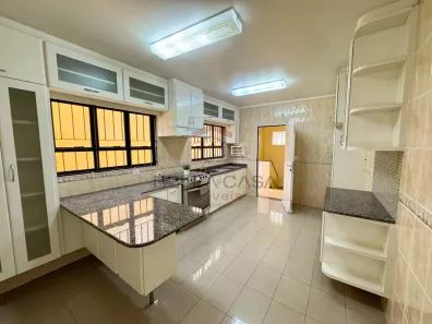 Sobrado com 3 Quartos à venda, 210m² no Jardim Avelino, São Paulo