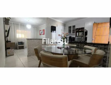 Casa com 3 Quartos à venda, 300m² no Residencial Estoril, Taubaté