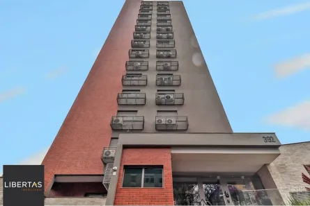 Apartamento com 2 Quartos à venda, 61m² no Vila Ipiranga, Porto Alegre
