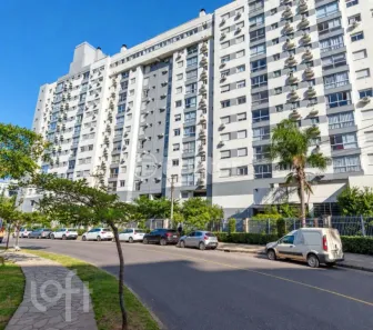 Apartamento com 3 Quartos à venda, 79m² no Passo da Areia, Porto Alegre