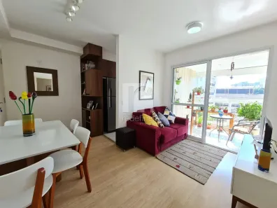 Apartamento com 2 Quartos à venda, 51m² no Aclimação, São Paulo