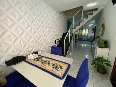Sobrado com 3 Quartos à venda, 153m² no Jardim do Lago I, Taubaté