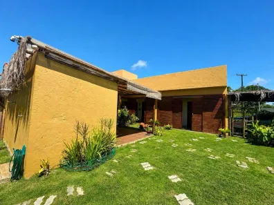 Casa de Condomínio com 4 Quartos para alugar, 180m² no , Itacaré