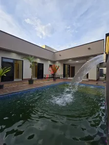 Casa com 3 Quartos à venda, 196m² no Parque das Flores, Goiânia
