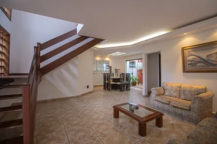 Casa com 4 Quartos à venda, 240m² no Nova Petrópolis, São Bernardo do Campo