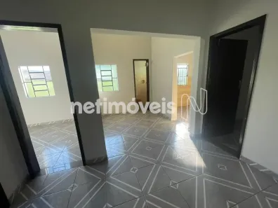 Casa com 3 Quartos para alugar, 360m² no Centro, Florestal