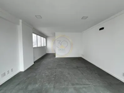 Sala Comercial para alugar, 43m² no Pioneiros, Balneário Camboriú