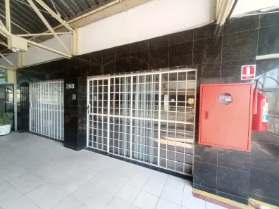 Sala Comercial para alugar, 100m² no Aleixo, Manaus