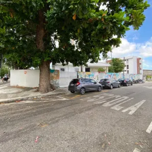 Casa com 10 Quartos à venda, 400m² no Tauape, Fortaleza