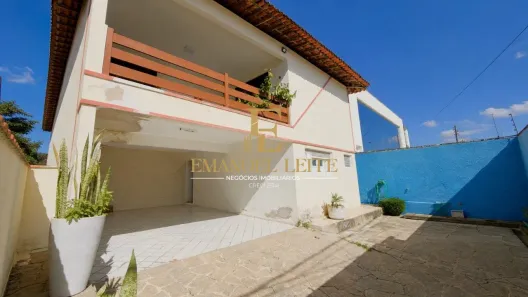 Casa com 4 Quartos à venda, 275m² no Lagoa Nova, Natal