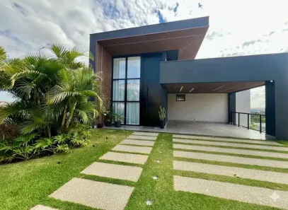 Casa de Condomínio com 4 Quartos à venda, 374m² no Alphaville Vespasiano, Vespasiano