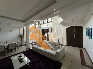 Casa de Condomínio com 5 Quartos à venda, 563m² no Camboinhas, Niterói
