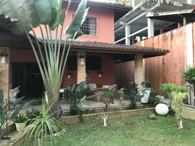 com 5 Quartos à venda, 1000m² no Perequê Mirim, Ubatuba