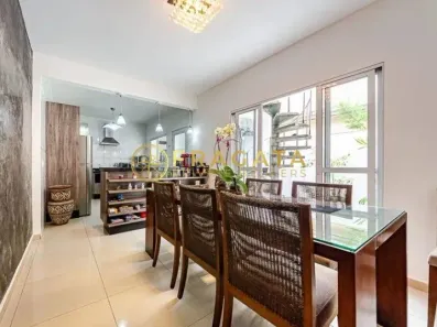 Casa com 4 Quartos à venda, 255m² no Vila Pompéia, São Paulo