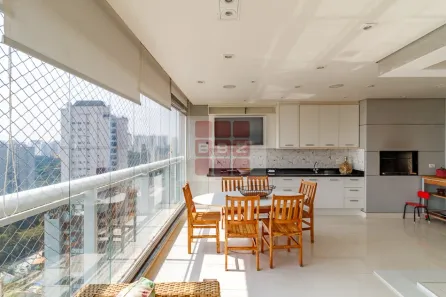 Apartamento com 4 Quartos à venda, 185m² no Vila Suzana, São Paulo