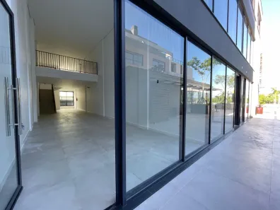 Ponto Comercial para alugar, 134m² no Saco Grande, Florianópolis