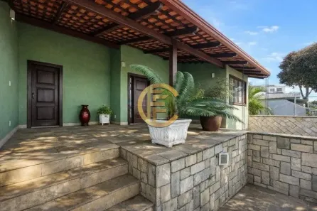 Casa com 4 Quartos à venda, 360m² no Esplanada, Belo Horizonte