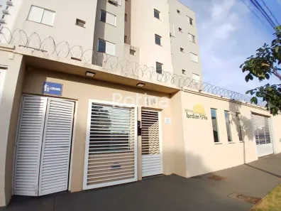 Apartamento com 3 Quartos para alugar, 65m² no Aclimação, Uberlândia
