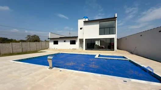 Fazenda/Sítio com 5 Quartos à venda, 1000m² no , Mairinque