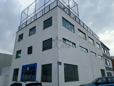 Prédio Comercial com 16 Quartos para alugar, 731m² no Green Valley Alphaville, Barueri