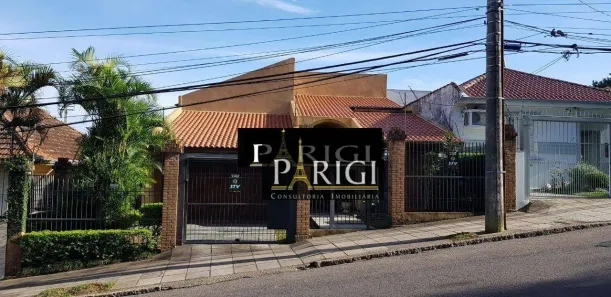 Casa com 4 Quartos para alugar, 270m² no Medianeira, Porto Alegre