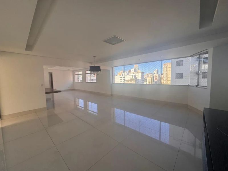 Apartamento com 4 quartos — Lourdes, Belo Horizonte