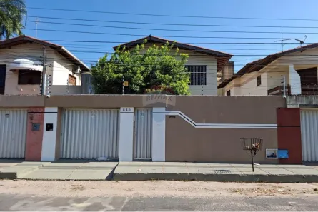 Casa com 3 Quartos à venda, 129m² no Sapiranga-Coité, Fortaleza