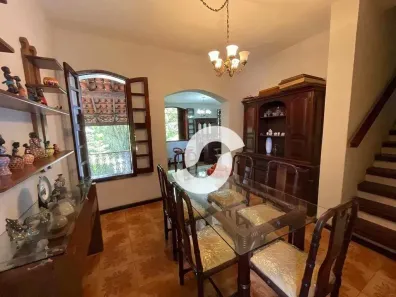 Casa de Condomínio com 4 Quartos à venda, 304m² no Badu, Niterói