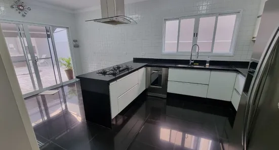 Casa de Condomínio com 4 Quartos à venda, 272m² no Alphaville, Santana de Parnaíba