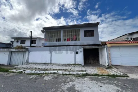 Casa com 4 Quartos à venda, 200m² no Serraria, Maceió