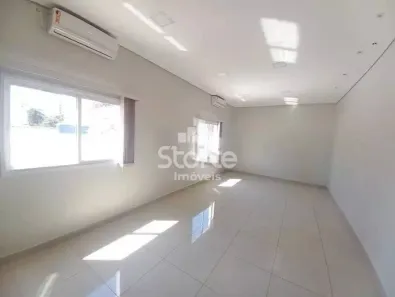Ponto Comercial para alugar, 109m² no Fundinho, Uberlândia