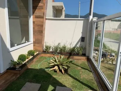 Casa de Condomínio com 2 Quartos à venda, 200m² no Campo Grande, Rio de Janeiro