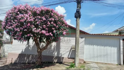 Casa com 3 Quartos à venda, 51m² no Jardim Santa Rosália, Poços de Caldas