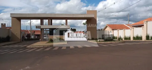 Casa com 2 Quartos para alugar, 60m² no Piriquitos, Ponta Grossa