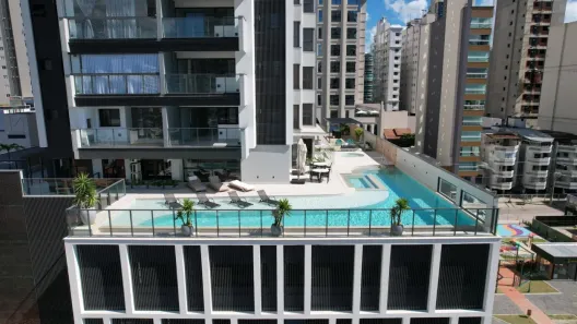 Apartamento com 3 Quartos à venda, 132m² no Meia Praia, Itapema