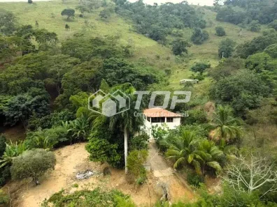 Fazenda/Sítio com 2 Quartos à venda, 120m² no Paraíso, Cachoeiro de Itapemirim