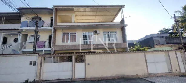 Casa com 3 Quartos à venda, 230m² no Galeão, Rio de Janeiro