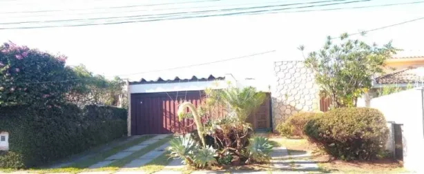 Casa com 3 Quartos à venda, 235m² no Vila Harmonia, Araraquara