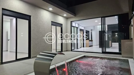 Casa de Condomínio com 3 Quartos à venda, 180m² no Iporanga, Sorocaba