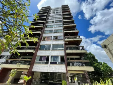 Apartamento com 4 Quartos para alugar, 273m² no Parnamirim, Recife
