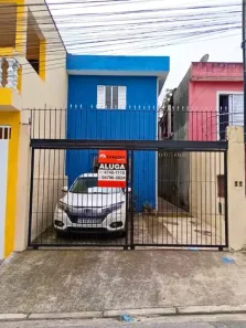 Casa com 2 Quartos para alugar, 65m² no Jardim Juliana, Ferraz de Vasconcelos