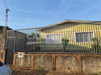 Casa com 3 Quartos à venda, 129m² no Parque Alvorada, Araraquara